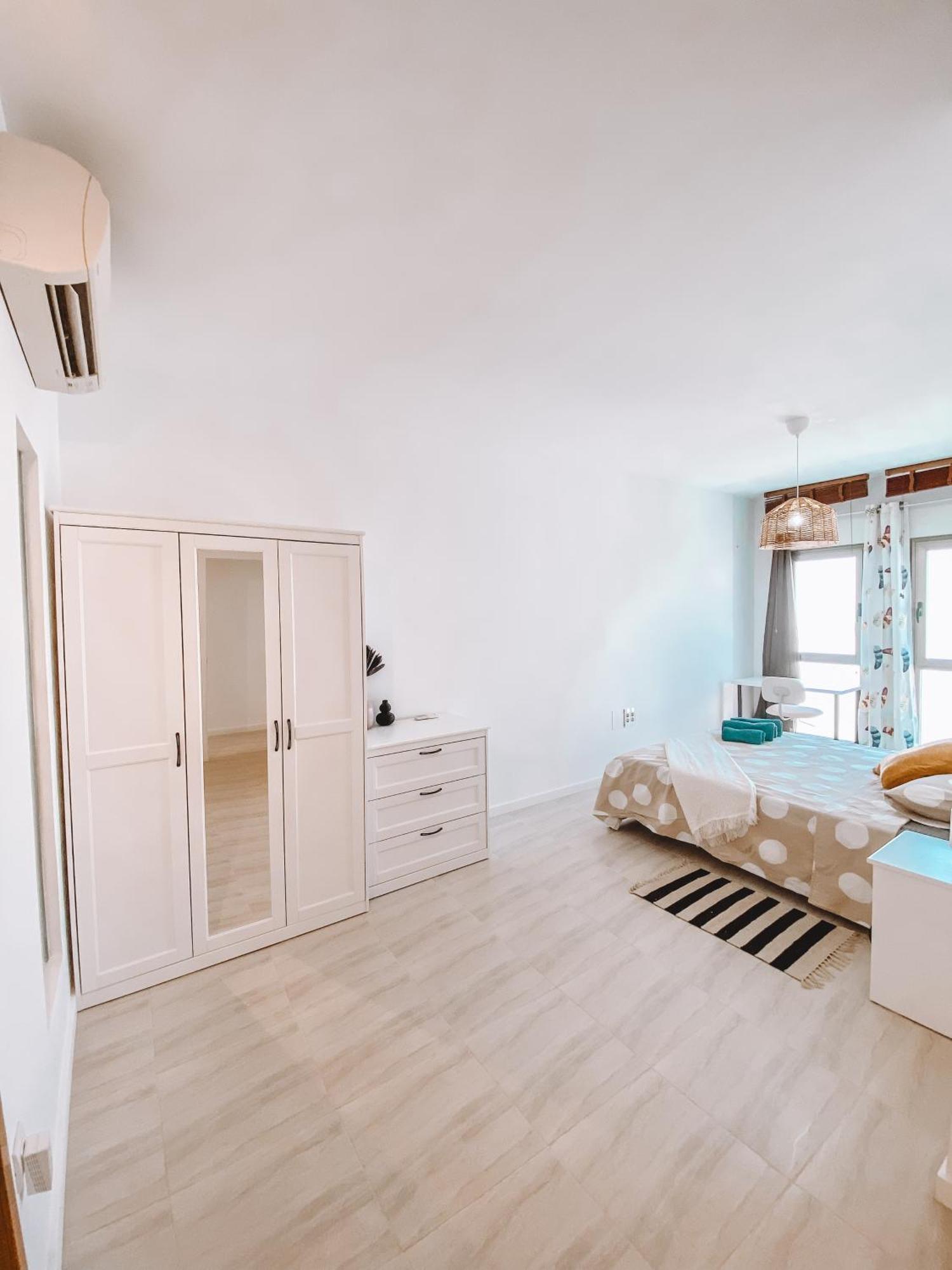 Summer Breeze Apartment プエルト・デル・ロサリオ エクステリア 写真